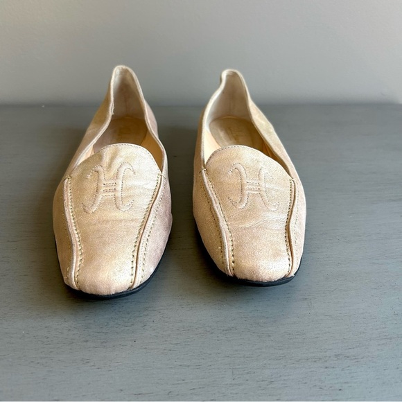 Chic Beige Loafers for Women - Picture 5 of 13